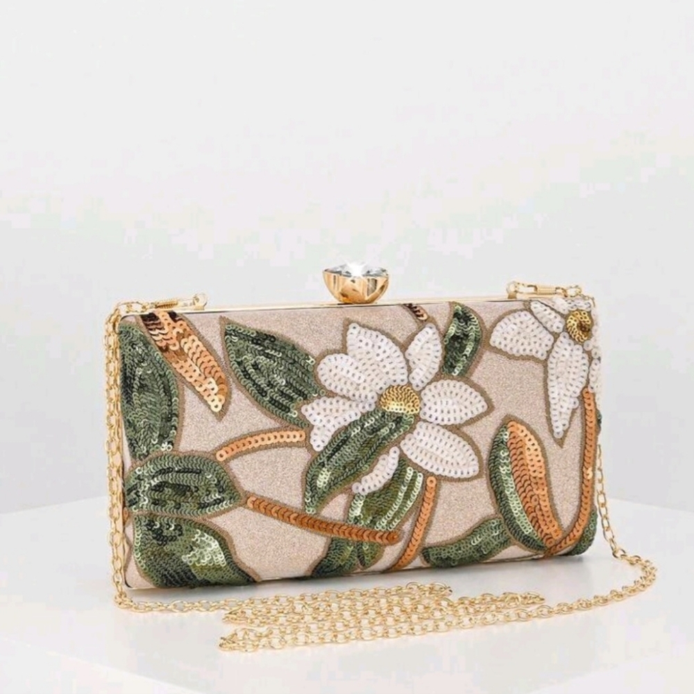 Sequin Floral Wristlet - Green and Gold